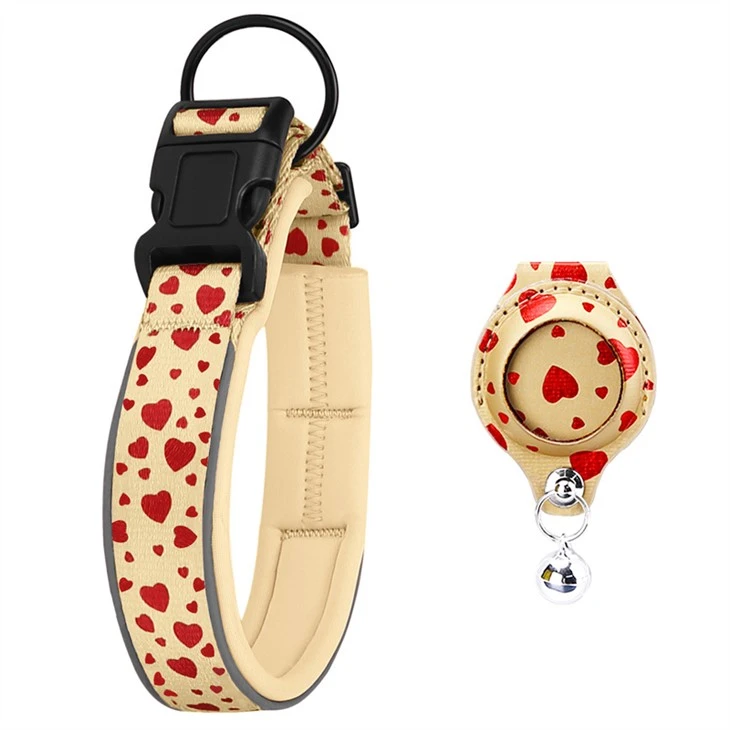 SKU-04-heart yellow-1 airtag holder